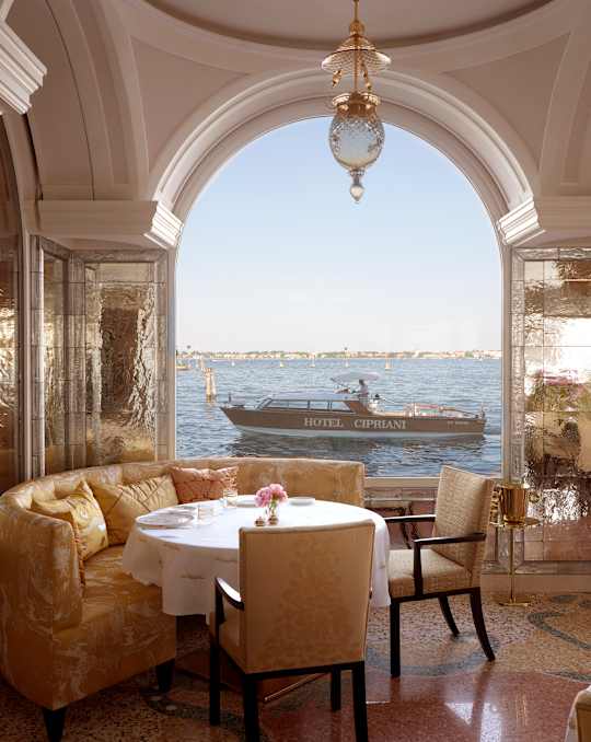 cip-din-restaurant-oro35