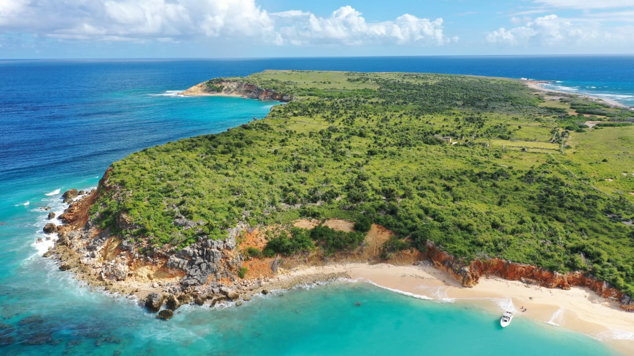 Discovering Tintamarre Island, Belmond La Samanna