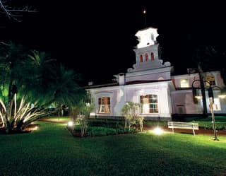 Hotel das Cataratas, A Belmond Hotel - Que tal uma partida de xadrez no  final da tarde neste pequeno paraíso em sua próxima viagem. Reservas  abertas a partir do dia 20 de