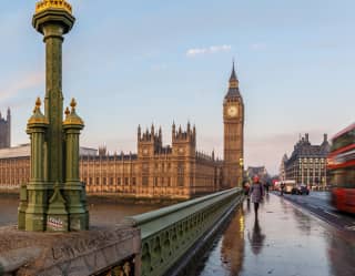 View across the Thames of the houses of parliament from Westminster Bridge