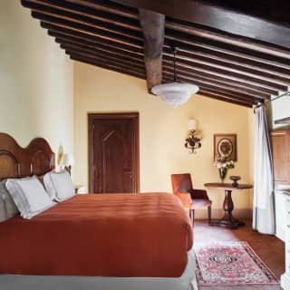 Accommodation in Siena, Tuscayn - Castello di Casole Room