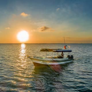 Uluwatu Bootstour bei Sonnenuntergang auf Bali