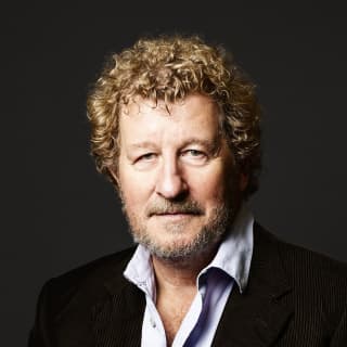 Sebastian Faulks