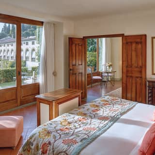 Florence Suite Accommodation, terrace and garden