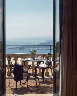 Grand Hotel Timeo x Louis Vuitton, the Maison's First Café is in Taormina