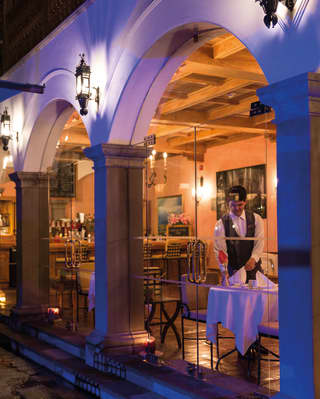 Celebrate in Cusco, Senzo Bar, Belmond Palacio Nazarenas