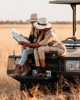 botswana okavango delta luxury safari