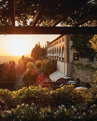 Villa San Michele and gardens at sunset