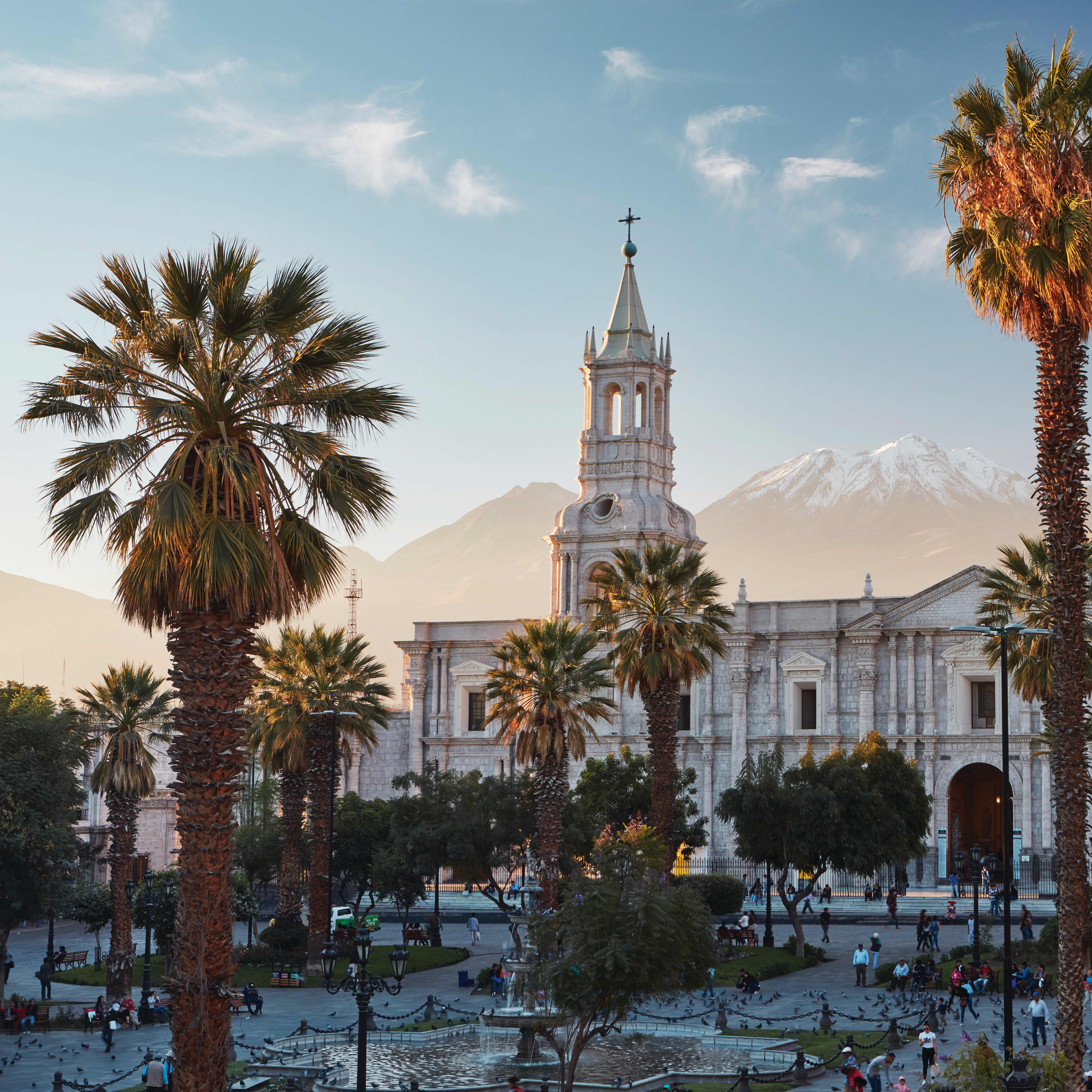 Арекипа. Arequipa Перу. Арекипа вид сверху. Путешествие по Америке фото.