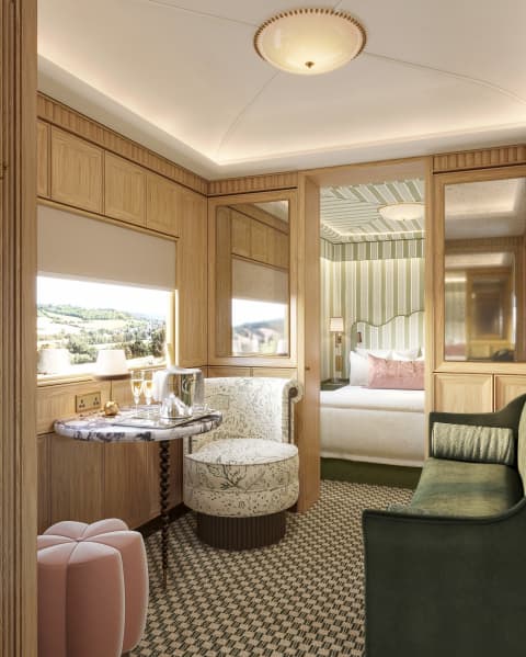 Britannic Explorer, Britannic Explorer attraversare Gran Bretagna e Galles con stile