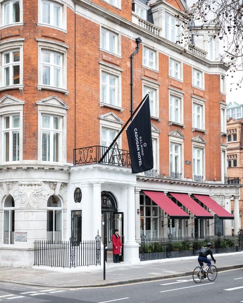 Images of Cadogan Hotel | Pictures of London